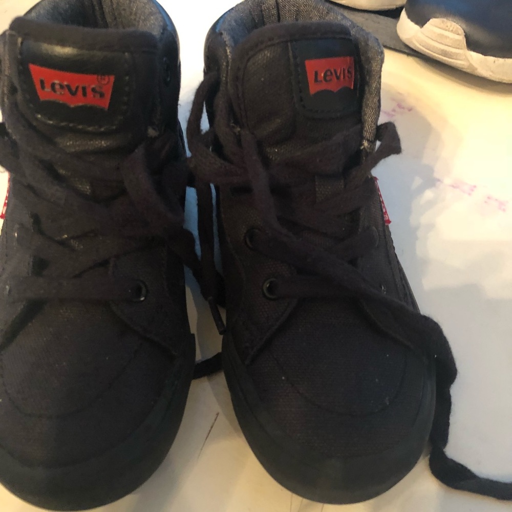 Boys toddler Levi’s shoes